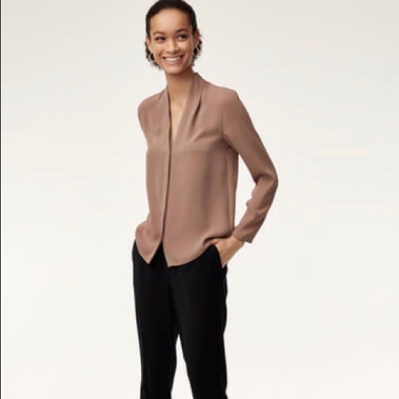 Aritzia Babaton Akira Power blouse - Picture 3 of 6